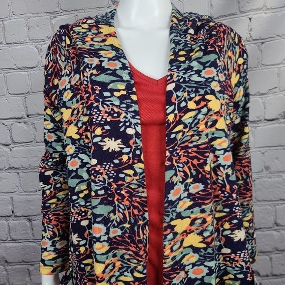 LuLaRoe Jackets & Blazers - LulaRow Multicolor Sarah, Size Large